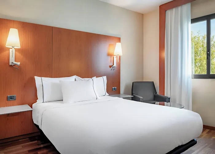 Ac By Marriott Отель 4*